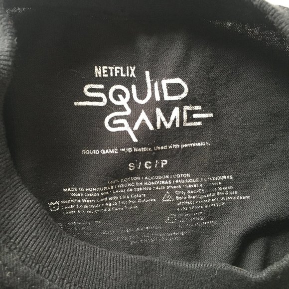 Squid Game Netflix Shirt Sz Small S Black Graphic Pink Unisex Cotton - Picture 10 of 11